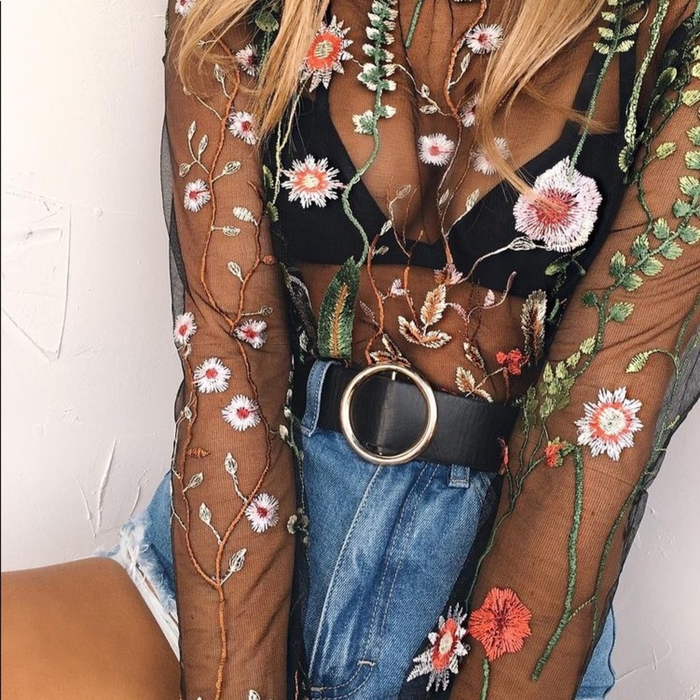Mesh Floral Crop Top